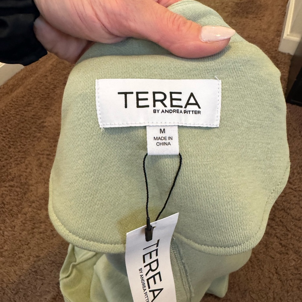 NWT $80 TEREA Zuri Wrap Vest DESSERT SAGE GREEN M MEDIUM - Picture 5 of 8